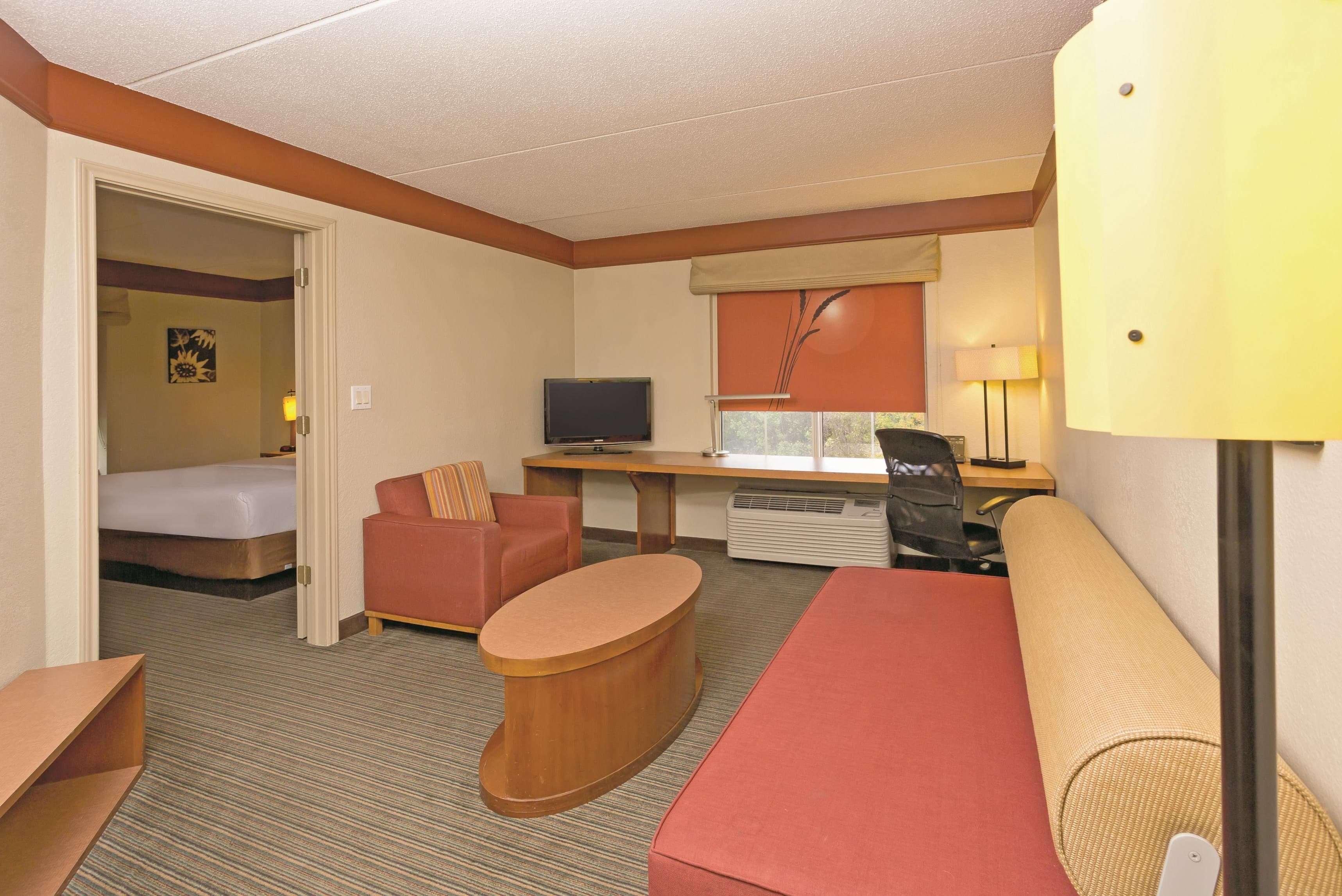 La Quinta By Wyndham Raleigh Crabtree Hotel Kültér fotó
